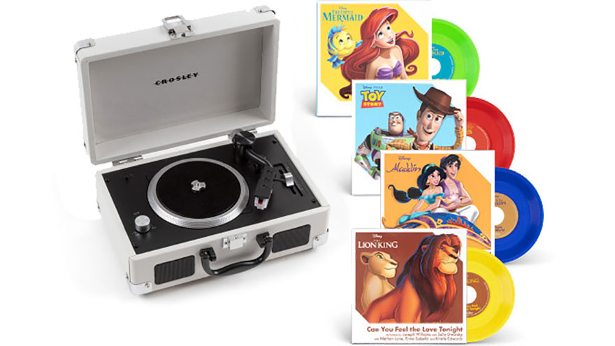 Crosley's Mini-Turntable Is a Pointless 3-inch Player You Simply