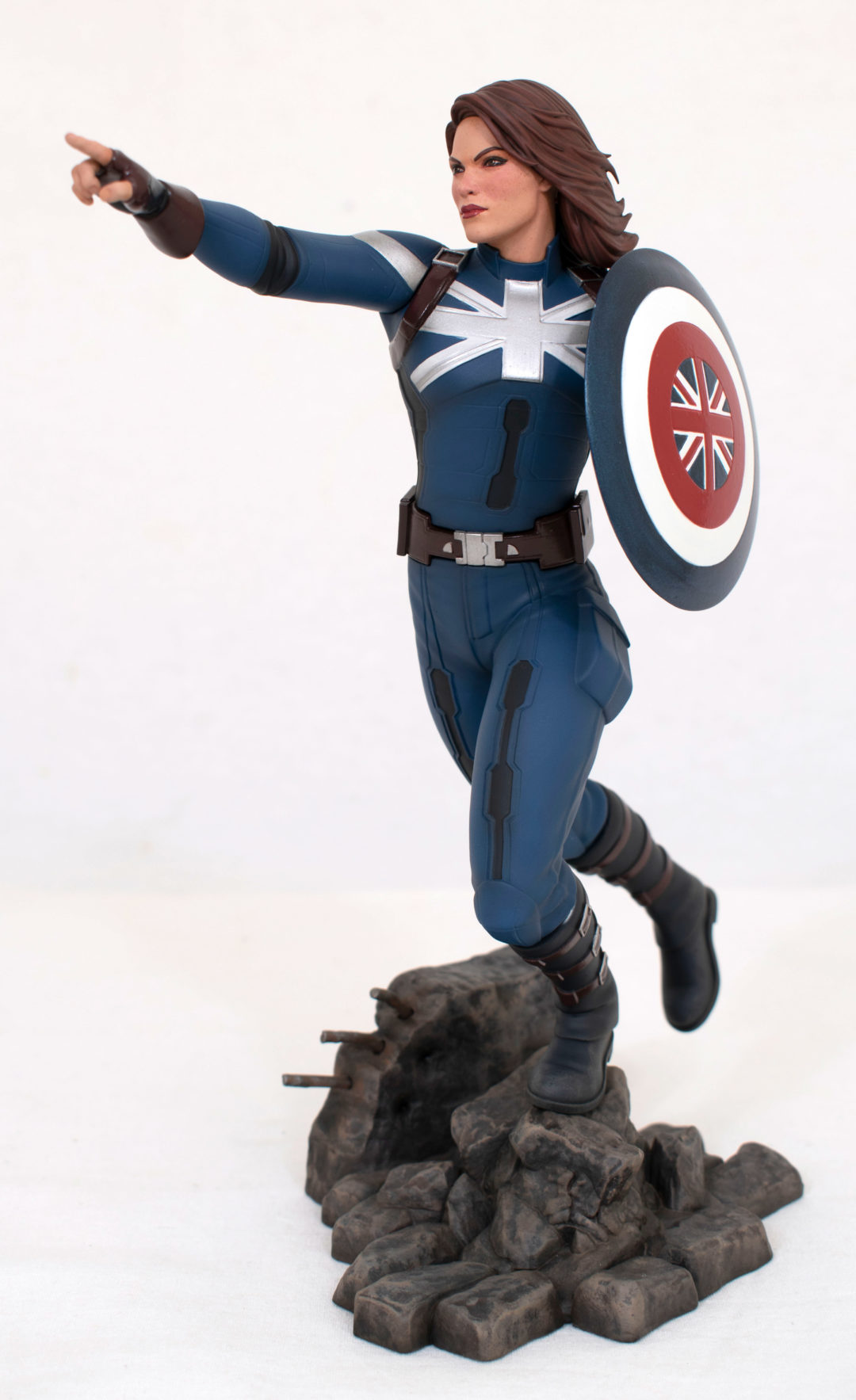 Diamond Select Toys Premier Figure – Detailreiche Sammlerfigur