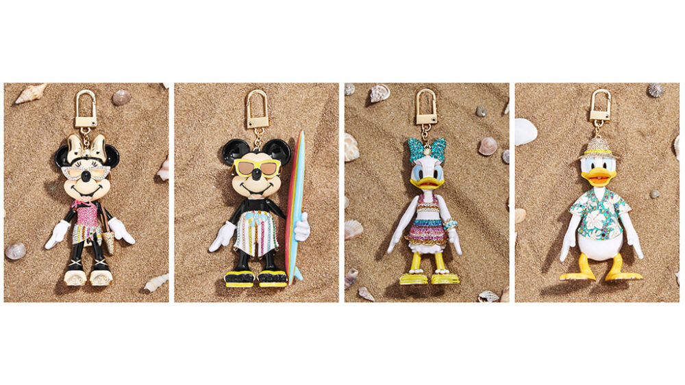 Take a Disney Doorable and make it into a keychain! If you or your kid