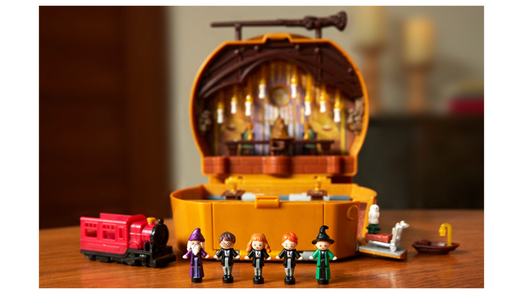This Polly Pocket Harry Potter Compact Casts a Spell - The Pop Insider