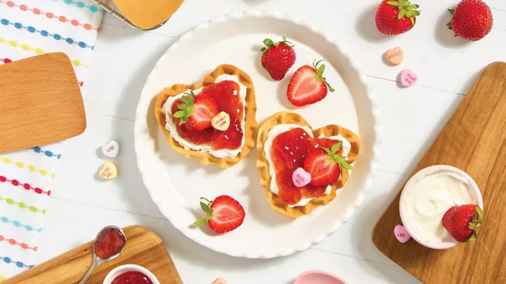 We *Heart* These New Sweethearts Mini Waffle Makers