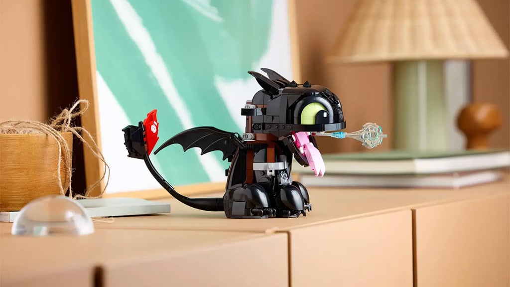 LEGO Icons Takes Flight with Toothless the Night Fury